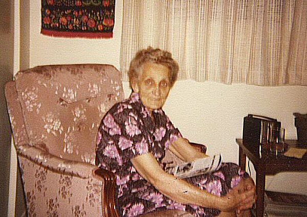 Mami came back to us, Fall of 1980